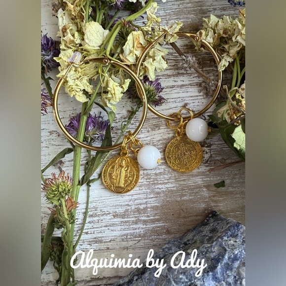 Alquimia Gold Hoop Earrings with White Accents - Picture 1 of 5
